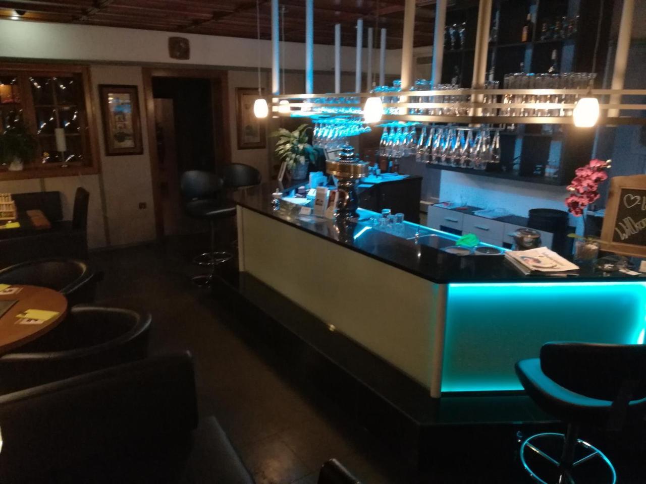 Bennetts Restaurant Und Hotel Wittingen Bagian luar foto